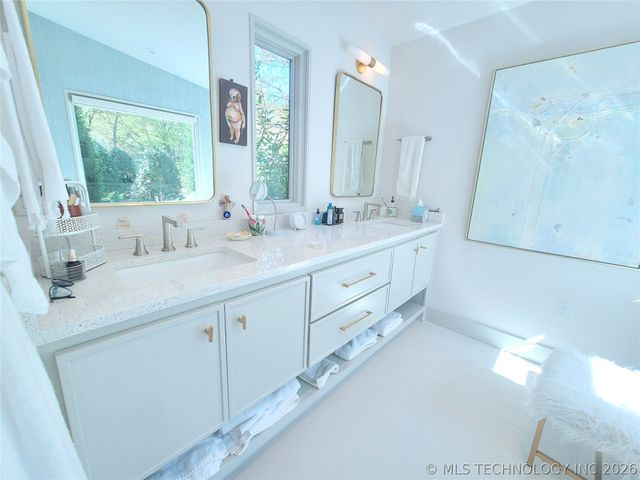 132 Meadowview, Eufaula, OK 74432