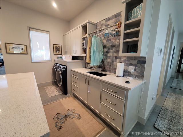 132 Meadowview, Eufaula, OK 74432