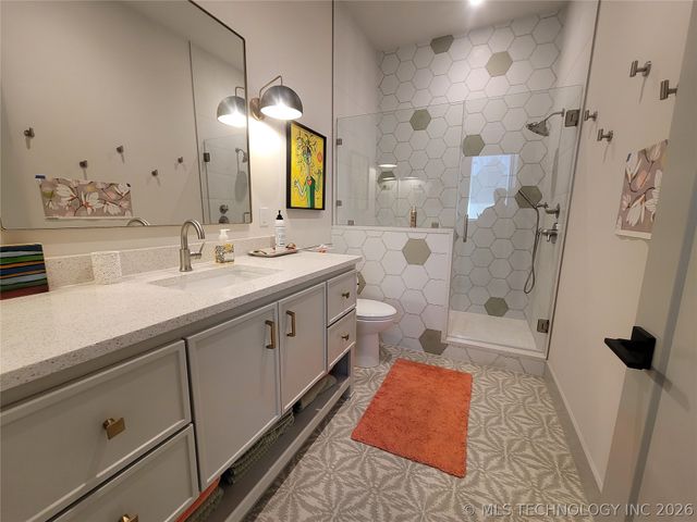 132 Meadowview, Eufaula, OK 74432