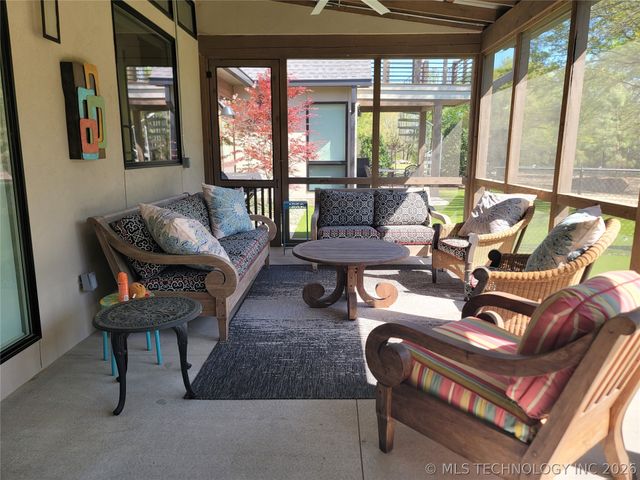 132 Meadowview, Eufaula, OK 74432