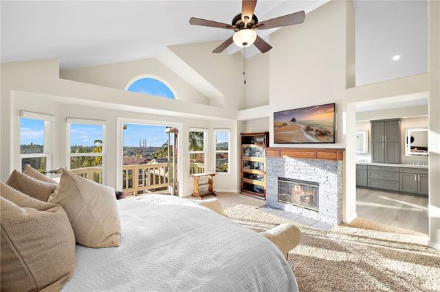 22181 Stillwater, Mission Viejo, CA 92692