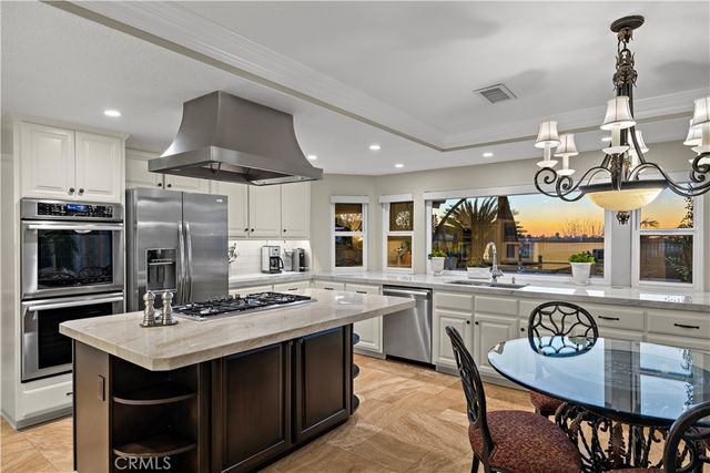 22181 Stillwater, Mission Viejo, CA 92692