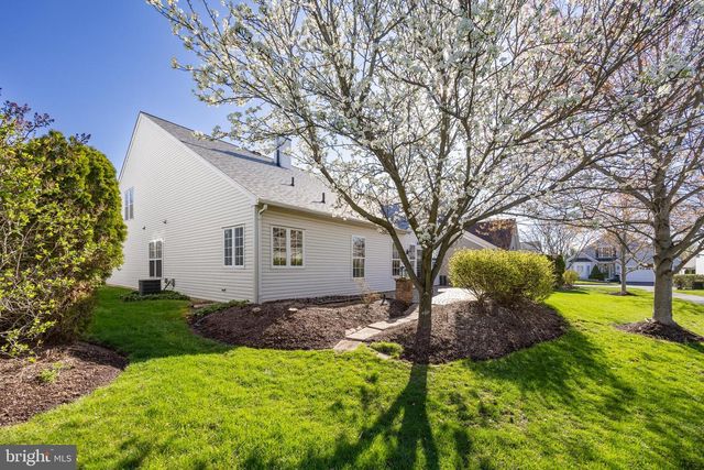 3874 SOMERSET DR, Collegeville, PA 19426