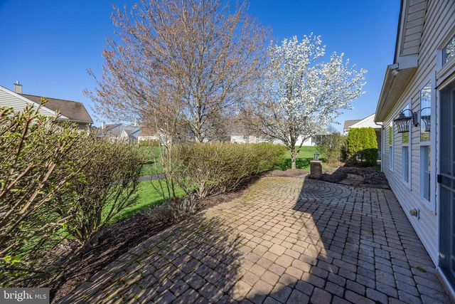 3874 SOMERSET DR, Collegeville, PA 19426