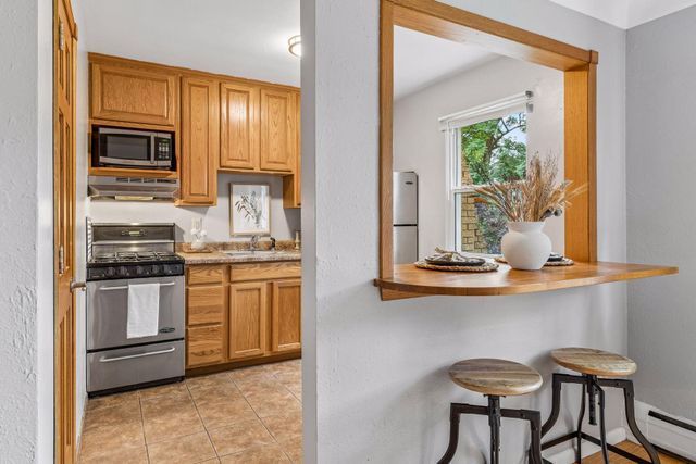 656 Ashland Avenue 7, Saint Paul, MN 55104
