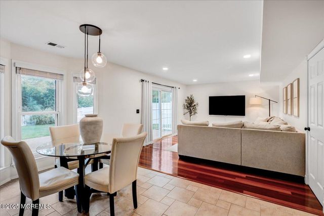 7 Hawk Court, Howell, NJ 07731