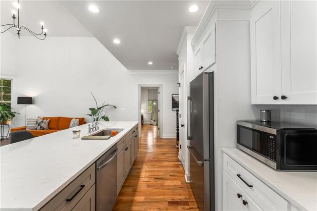 3265 College Street, College Park, GA 30337