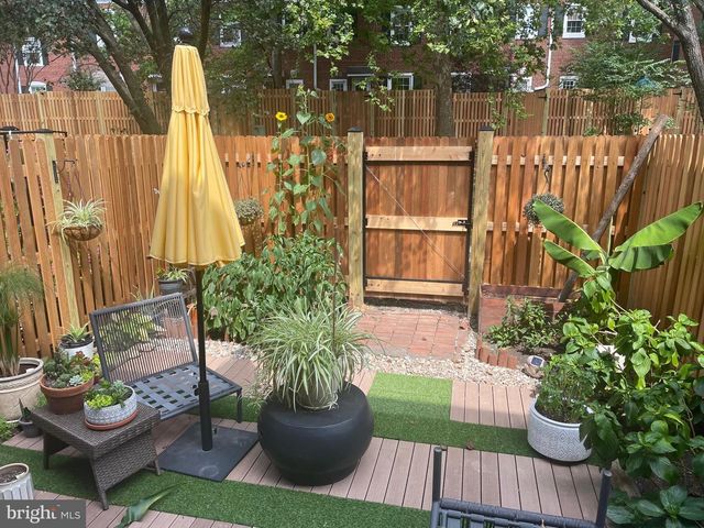 3013 S BUCHANAN ST, Arlington, VA 22206