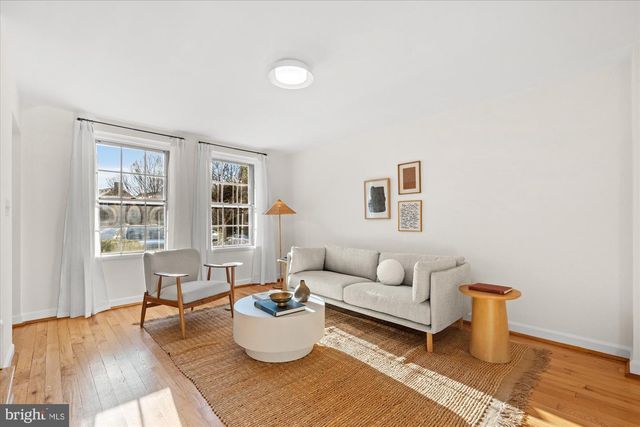 3013 S BUCHANAN ST, Arlington, VA 22206