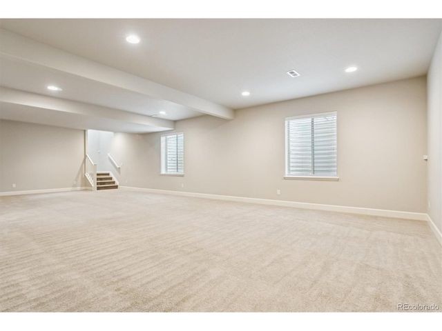 2136 S Saulsbury Ct, Lakewood, CO 80227