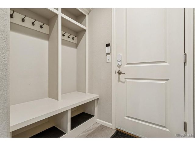 2136 S Saulsbury Ct, Lakewood, CO 80227