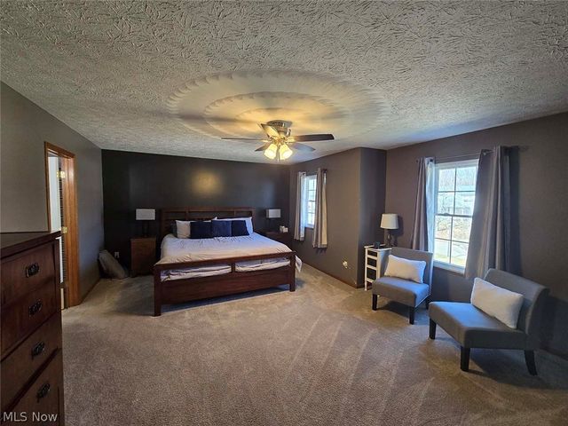 11866 Packets Street NW, Canal Fulton, OH 44614