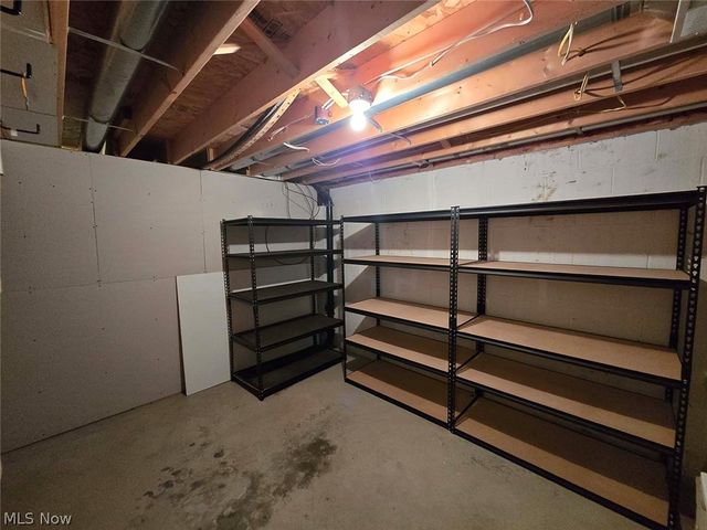 11866 Packets Street NW, Canal Fulton, OH 44614