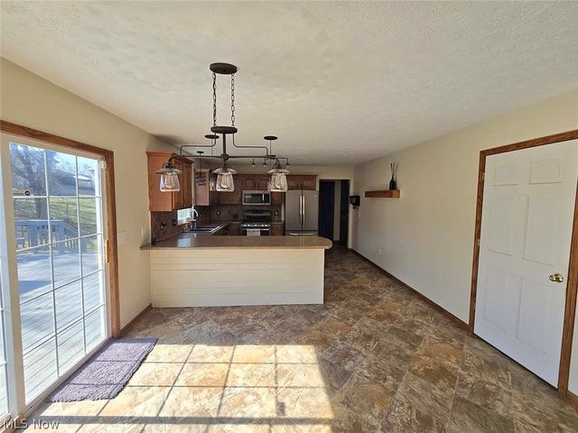 11866 Packets Street NW, Canal Fulton, OH 44614