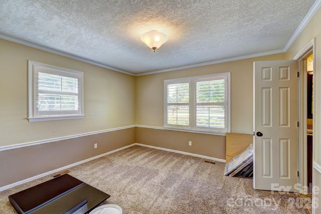 1014 Ranbar Street, Cherryville, NC 28021