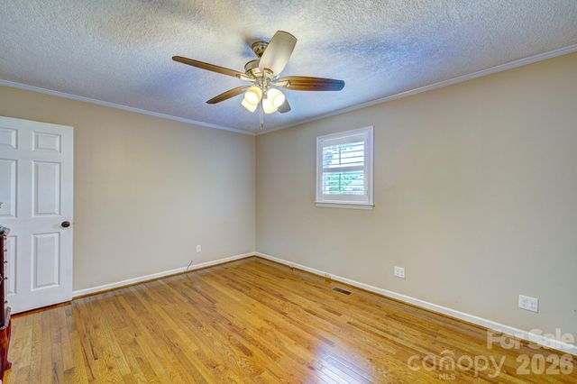 1014 Ranbar Street, Cherryville, NC 28021