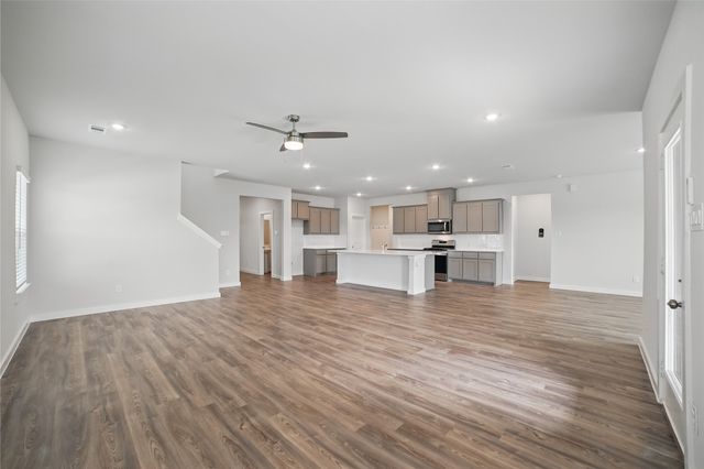 809 Vineyard Way, Forney, TX 75126