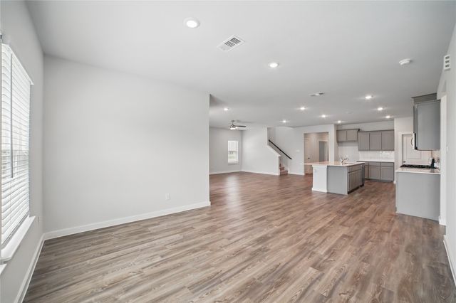 809 Vineyard Way, Forney, TX 75126