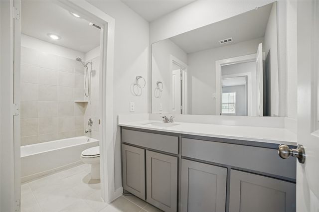 809 Vineyard Way, Forney, TX 75126