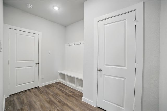 809 Vineyard Way, Forney, TX 75126
