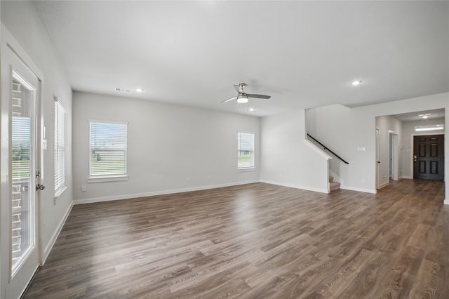 809 Vineyard Way, Forney, TX 75126