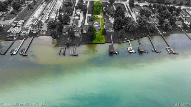 6533 RIVER Road, Marine City, MI 48039
