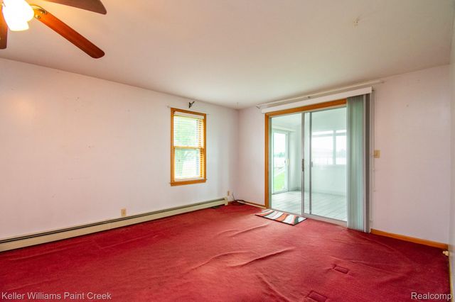 6533 RIVER Road, Marine City, MI 48039