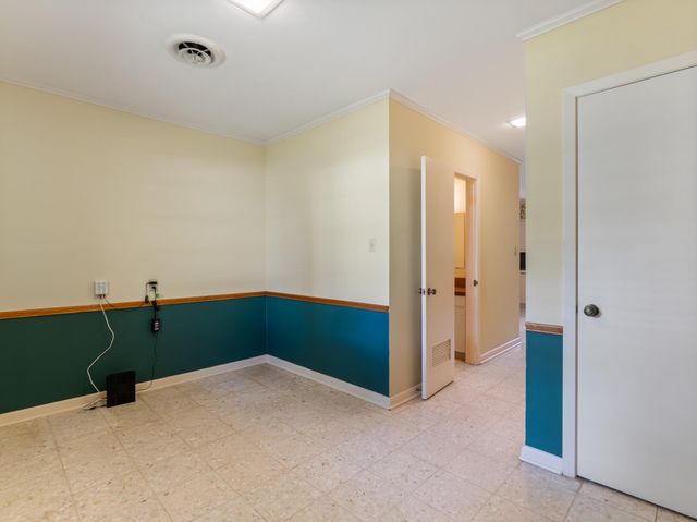2310 Oak Drive, Bay City, TX 77414