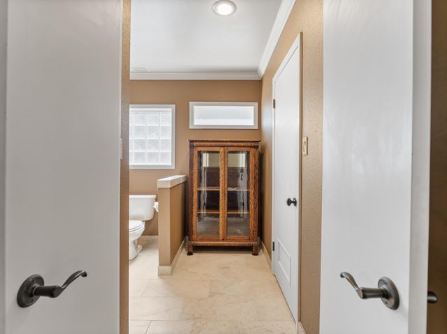 2310 Oak Drive, Bay City, TX 77414