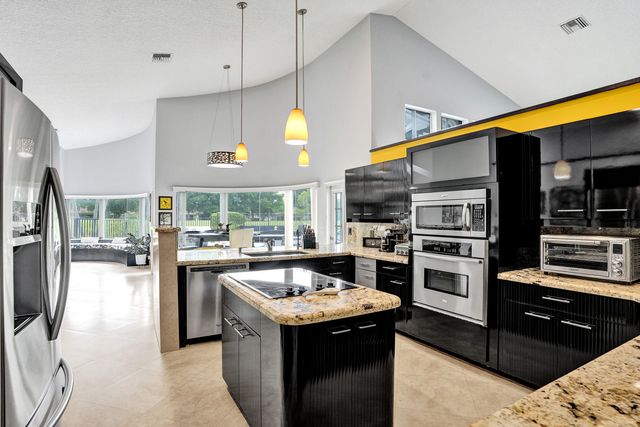 7350 NW 83rd Avenue, Tamarac, FL 33321