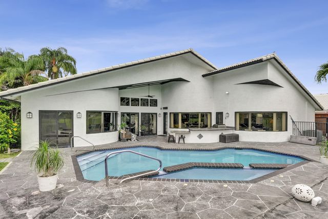 7350 NW 83rd Avenue, Tamarac, FL 33321