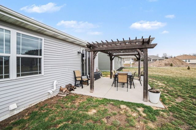 5840 Cotton Top Crest, Tittabawassee Twp, MI 48623