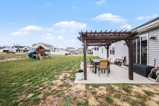 5840 Cotton Top Crest, Tittabawassee Twp, MI 48623