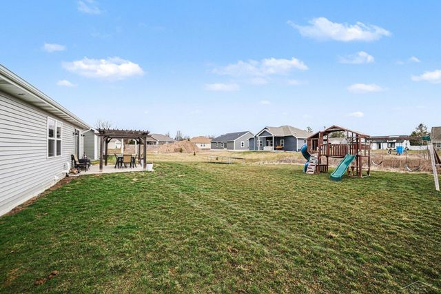 5840 Cotton Top Crest, Tittabawassee Twp, MI 48623