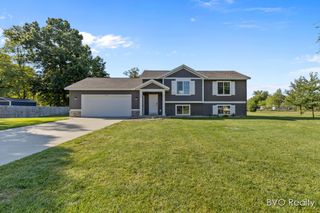 2116 Westfield Lane, Otsego, MI 49078