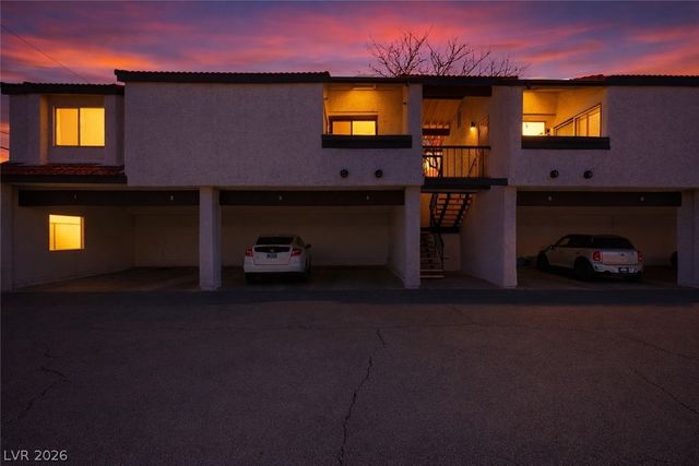 1455 East Katie Avenue A21, Las Vegas, NV 89119