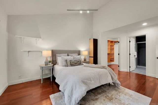 8151 Caminito Sonoma, La Jolla, CA 92037
