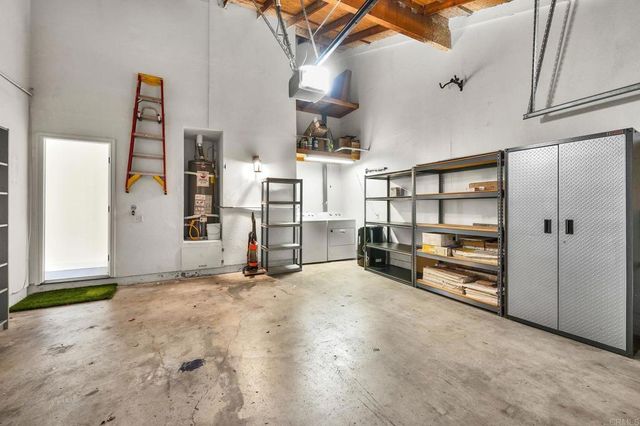 8151 Caminito Sonoma, La Jolla, CA 92037