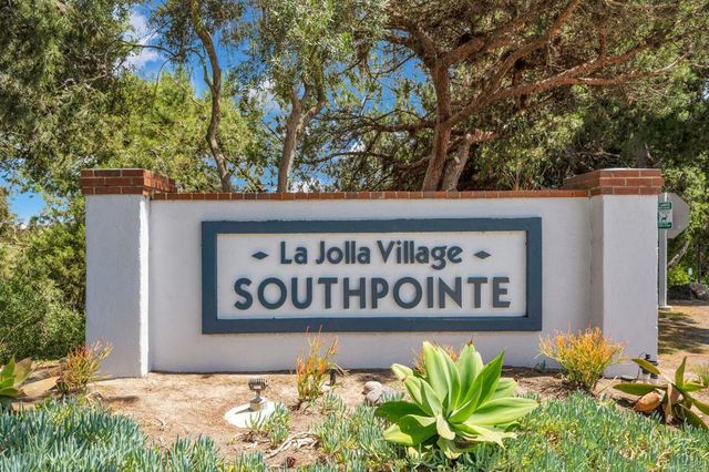 8151 Caminito Sonoma, La Jolla, CA 92037