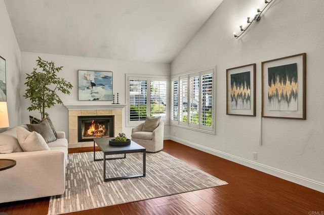 8151 Caminito Sonoma, La Jolla, CA 92037
