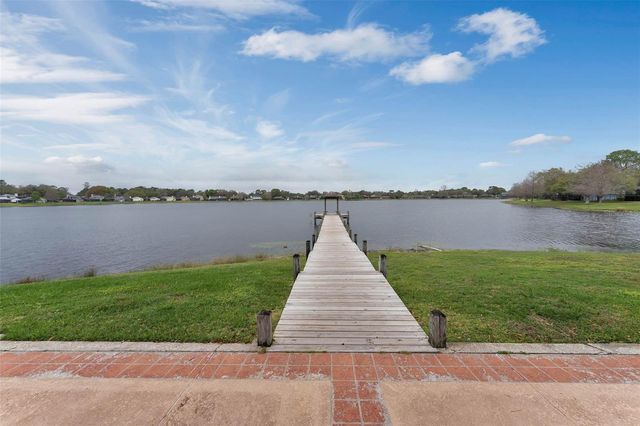 490 WEKIVA COVE ROAD, Longwood, FL 32779