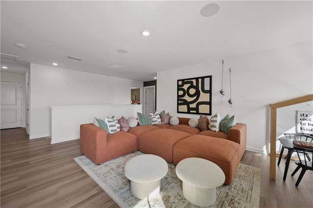 3084 Orwell Drive, Gainesville, GA 30507