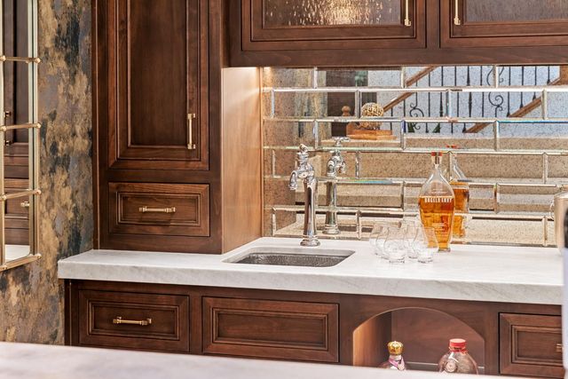 9125 Shady Hollow Way, Fair Oaks, CA 95628