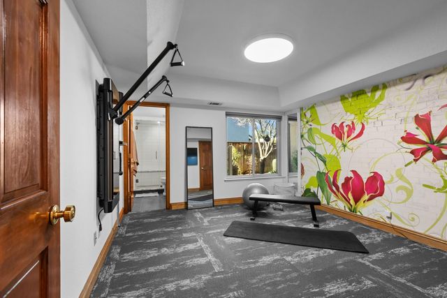 9125 Shady Hollow Way, Fair Oaks, CA 95628