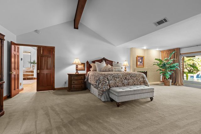 9125 Shady Hollow Way, Fair Oaks, CA 95628