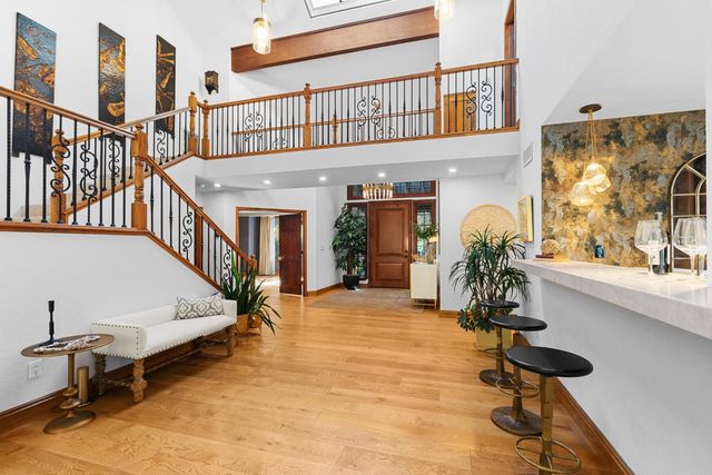 9125 Shady Hollow Way, Fair Oaks, CA 95628