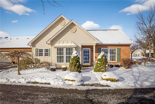 3503 Warwick Ct, Moon/crescent Twp, PA 15108