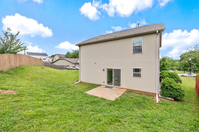205 Mariner Court, Greer, SC 29650
