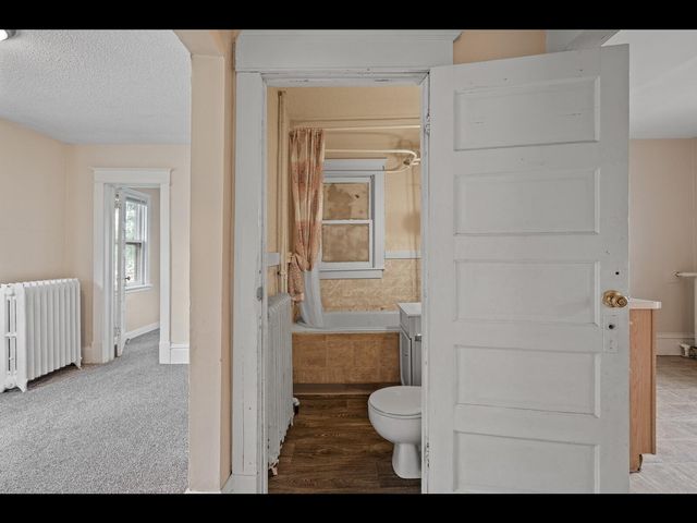 3328 5th Avenue S, Minneapolis, MN 55408