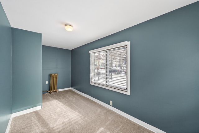 3328 5th Avenue S, Minneapolis, MN 55408